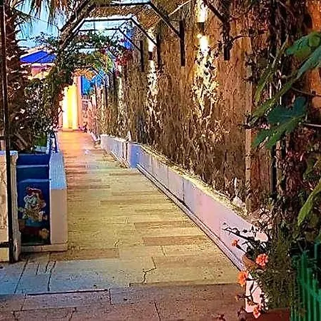 Aspat Bodrum 3* 터그트레이스